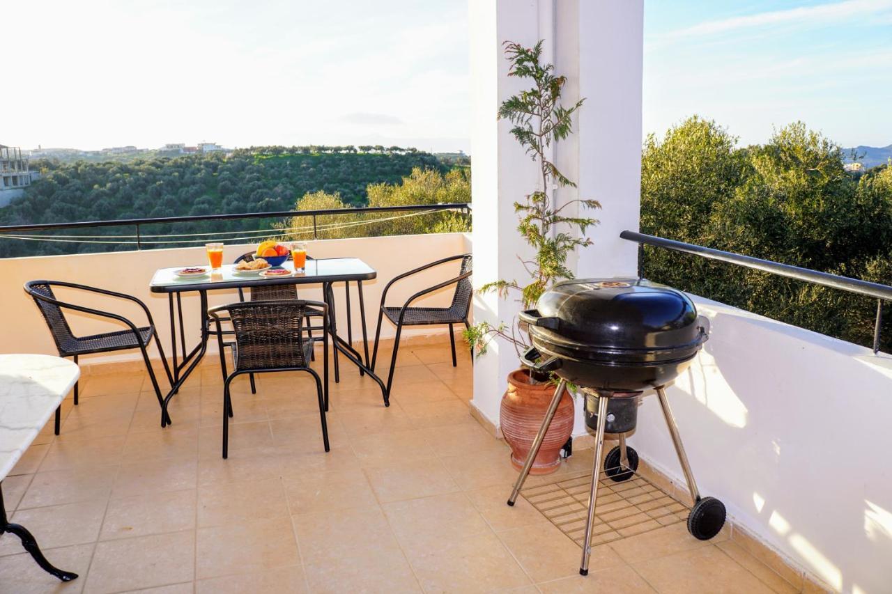 Olive Tree Hillside Apartment Stalós 외부 사진