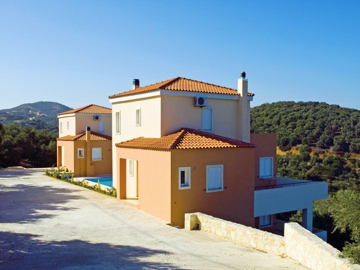 Olive Tree Hillside Apartment Stalós 외부 사진